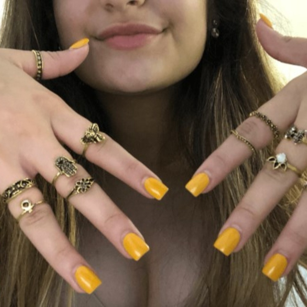13 pieces Gold Crown & Flower Design Rings - Picture 6 of 8